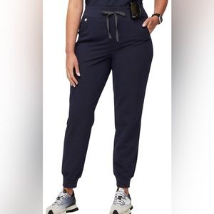 Figs Zamora jogger style scrub pants slim fit women’s MP regular waist style